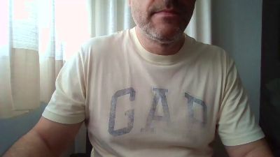 CarlosMd1 — modelo de webcam en línea en cam4