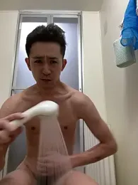 yuma124536 — modelo de webcam en línea en stripchat