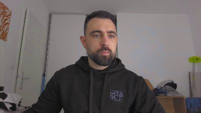 Ribeiro33240 — modelo de webcam en línea en cam4