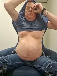 andrejoyfull64 — Stripchat stream photo (Jan 2026)