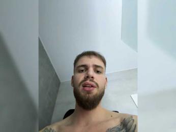 Traxalka666 — modelo de webcam en línea en bongacams