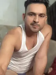 hunkboy09 — Stripchat stream photo (Oct 2026)