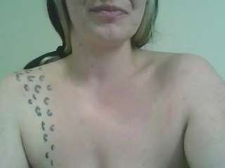 squirtinmyownface — camsoda