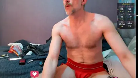 your-new-hoT-uncle — Stripchat stream photo (Apr 2026)