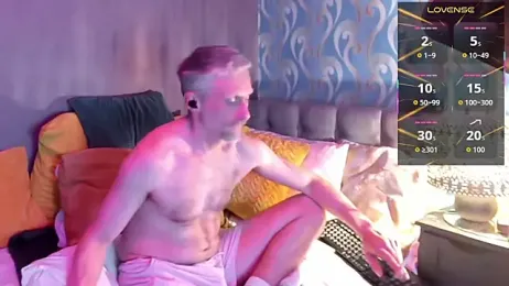 your-new-hoT-uncle — Stripchat profile photo