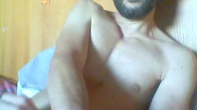 perleaiporci — Cam4 stream photo (May 2026)