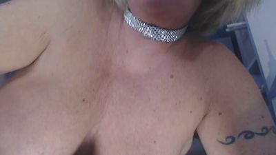 CatFetish — modelo de webcam en línea en cam4