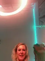 ElenoraHot — Stripchat stream photo (Sep 2026)