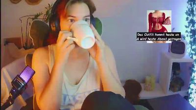 lovekiitsune — modelo de webcam en línea en cam4