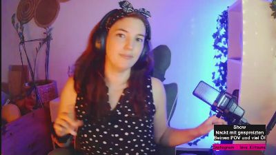 lovekiitsune — modelo de webcam en línea en cam4