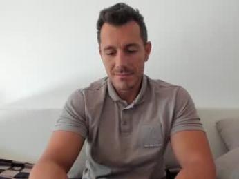 roberto4ever — modelo de webcam en línea en chaturbate