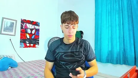 AlessandroDybala — modelo de webcam en línea en stripchat