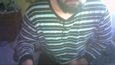 Yuls_7 — modelo de webcam en línea en cam4