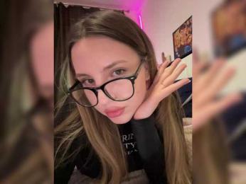 Cris_Mi — Bongacams stream photo (Mar 2026)