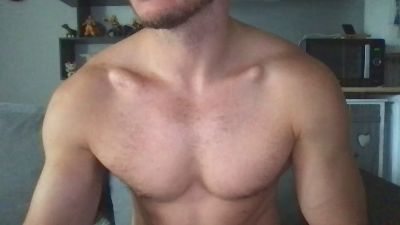 kenzo842 — Cam4 stream photo (Mar 2026)