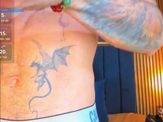 Viyuyo E — Flirt4free stream photo (Mar 2026)