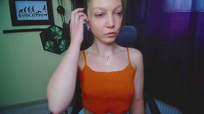 kiss_Emilly — Cam4 stream photo (May 2026)