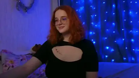LilySparkleLux — Stripchat profile photo