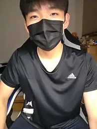 07kkikki — modelo de webcam en línea en stripchat