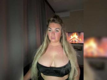 VictoriaFoxxx — bongacams