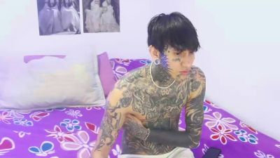Hot_tattoo_ — Cam4 stream photo (Apr 2026)