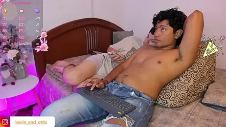 _Ottis_ — modelo de webcam en línea en stripchat