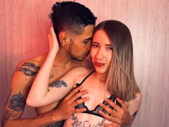 NadiaAndDimitri — modelo de webcam en línea en livejasmin