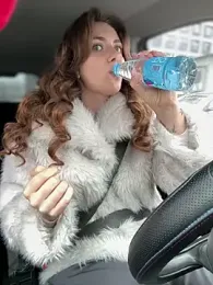 MariiD — modelo de webcam en línea en stripchat