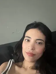 Naughty_Arab_girl — modelo de webcam en línea en stripchat