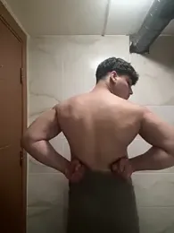 emir343475 — Stripchat stream photo (Apr 2026)