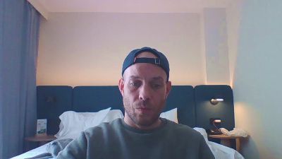 eins2eins3 — Cam4 profile photo