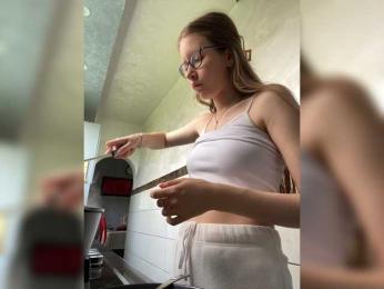 Luxxu — Bongacams stream photo (Apr 2026)