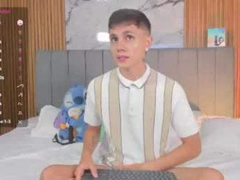 dustinlevine — modelo de webcam en línea en chaturbate