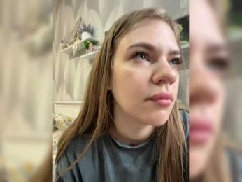 -Tiki-Riki- — modelo de webcam en línea en bongacams