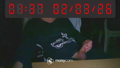 dark_knigh75 — Cam4 stream photo (Mar 2026)