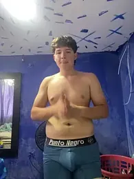 BigLatinGuy — Stripchat stream photo (Jun 2026)