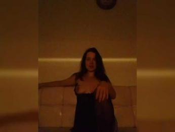 JenyaKR — modelo de webcam en línea en bongacams
