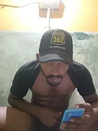 QRA-NEGO01 — Stripchat stream photo (Aug 2026)