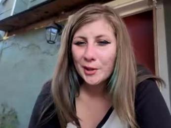 shy_college_girl — modelo de webcam en línea en chaturbate