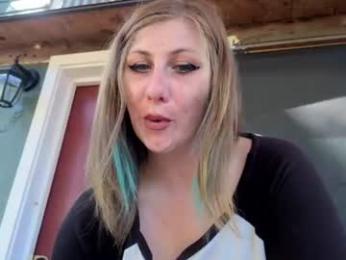 shy_college_girl — modelo de webcam en línea en chaturbate