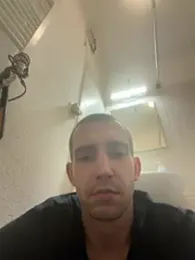 czruz — Stripchat stream photo (Feb 2026)