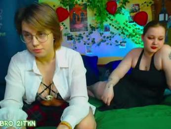 trickykitsune — chaturbate