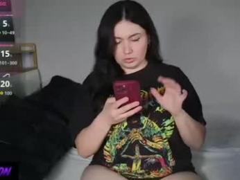 cutecouplereal — modelo de webcam en línea en chaturbate