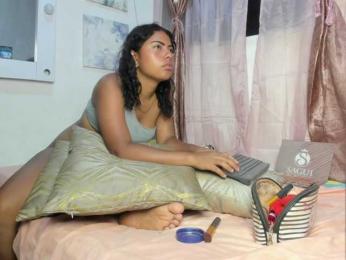 roosalysmitth — Bongacams stream photo (Aug 2026)