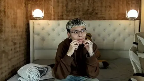 eva_and_polux — Stripchat stream photo (May 2025)