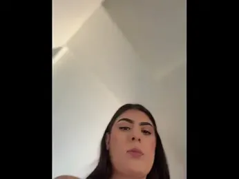 IrisBaker — Stripchat profile photo