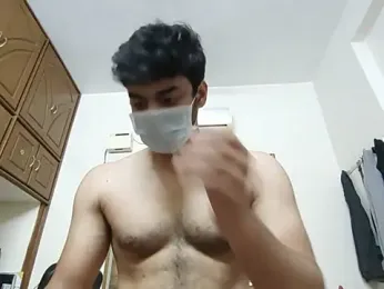 sukku3 — modelo de webcam en línea en stripchat
