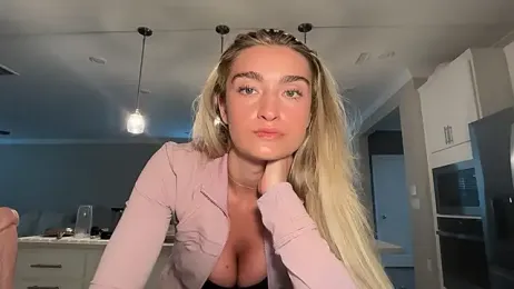 meggsworld — modelo de webcam en línea en stripchat