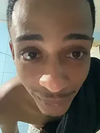 Liiraa01 — modelo de webcam en línea en stripchat