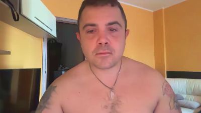 omarcala — Cam4 stream photo (Jul 2026)